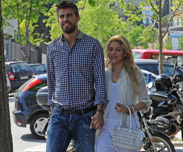 Shakira: shakira with her husband