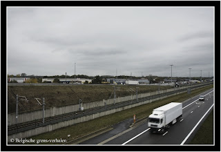 de industriezone langs de E19 in Meer