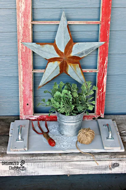 Stenciled Pallet Garden Tray #mandala #pallet #repurposed #gardentray #gardendecor