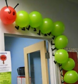 http://123manualidades.com/gusano-de-globos-para-decorar-la-puerta/3080/