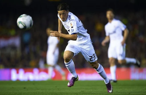 Mesut Özil is confident Real Madrid can compete with Barcelona at a 'really high level'