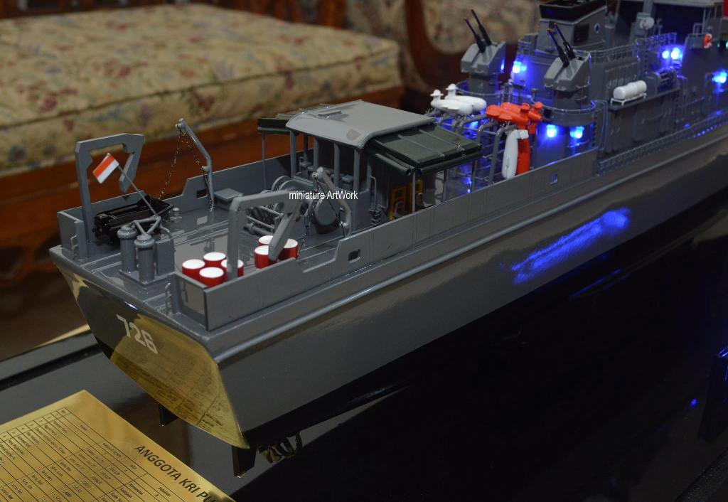 desain sketsa miniatur kapal kri pulau rusa 726 terbaik jakarta surabaya batam makassar balikpapan