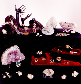 Jewelry Booth Displays4