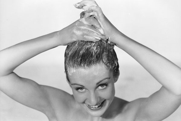 The New Rules To Hair Washing