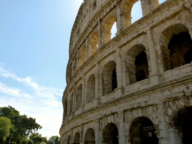 Roma-Colosseo