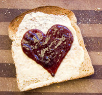 valentines day breakfast toast