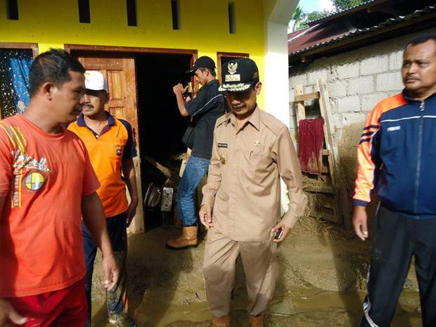 banjir bandang solsel