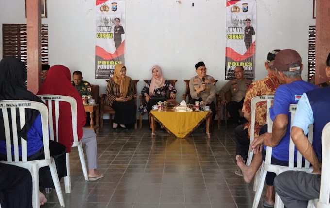 Polres Ponorogo Melaksanakan Jumat Curhat Bersama Masyarakat Di Desa Bulu Kecamatan Sambit