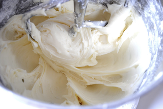 Classic Cream Cheese Frosting 