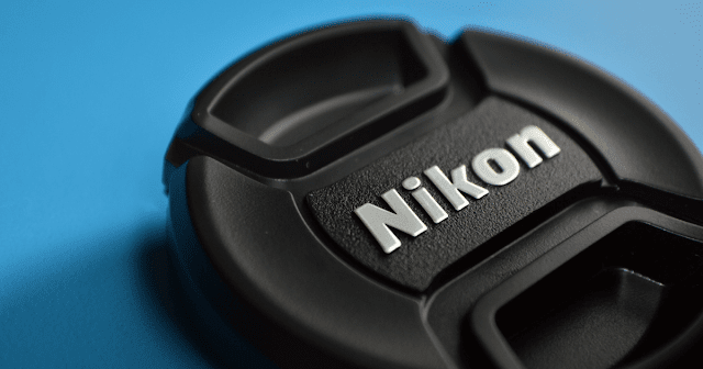 this is a picture of the nikon d3400 camera for beginners in 2023