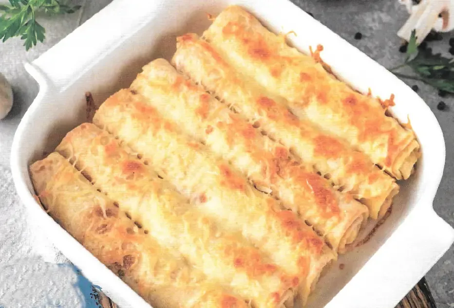 Crespelle al forno con funghi e salsiccia