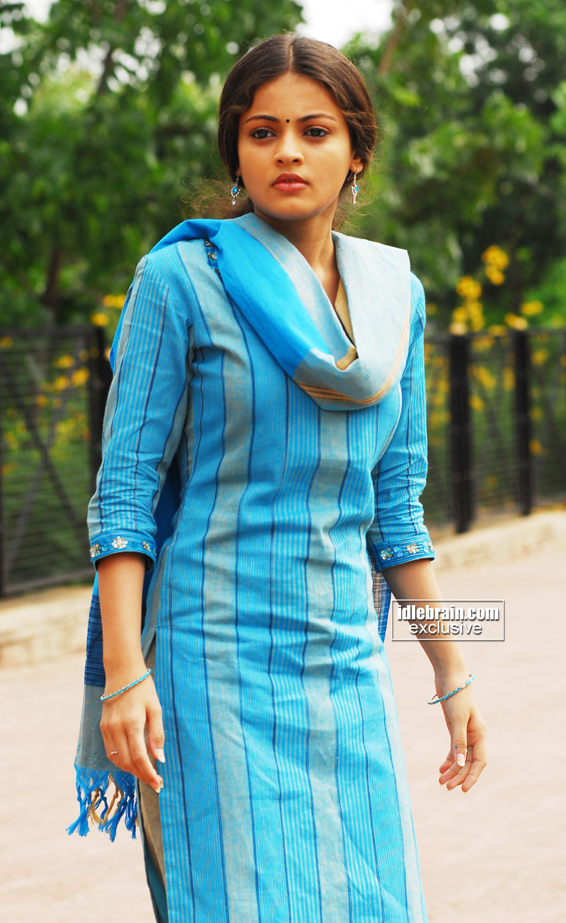 [Bollywood Actress Sneha Ullal Cute and Lovely Pictures Collection]