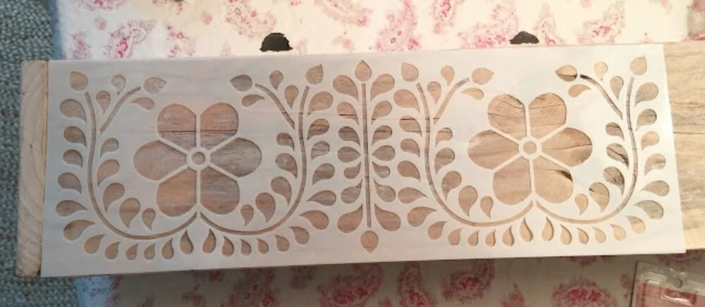 How To Make a Planter Box With Fence Boards