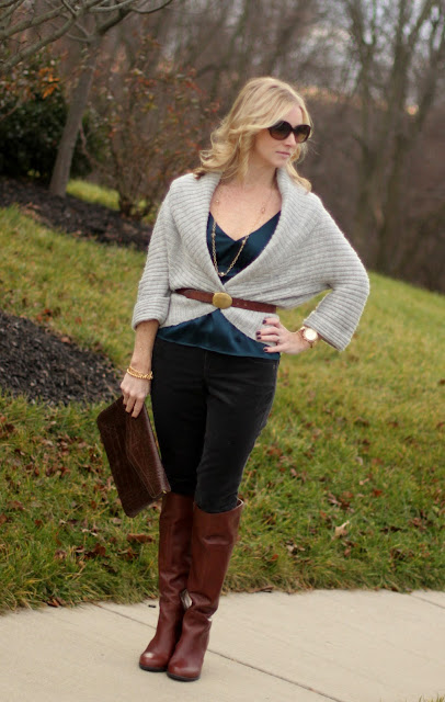 Knee high boots, leather clutch, cool color combo, gold necklace, gold bracelet, CWonder, 