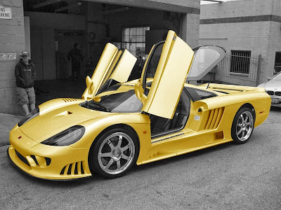 Saleen S7 yellow