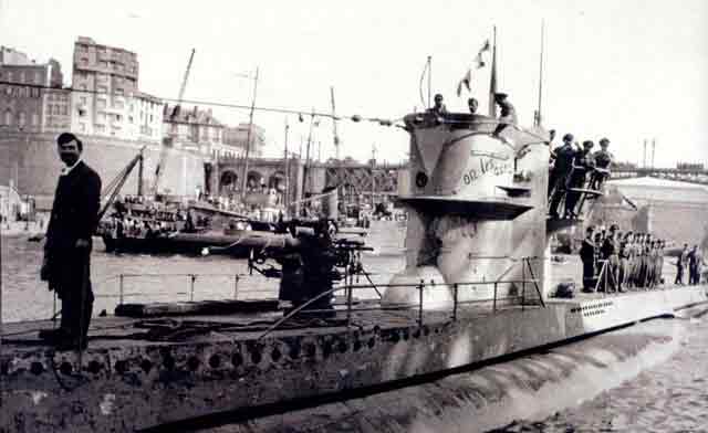 U-204 19 October 1941 worldwartwo.filminspector.com