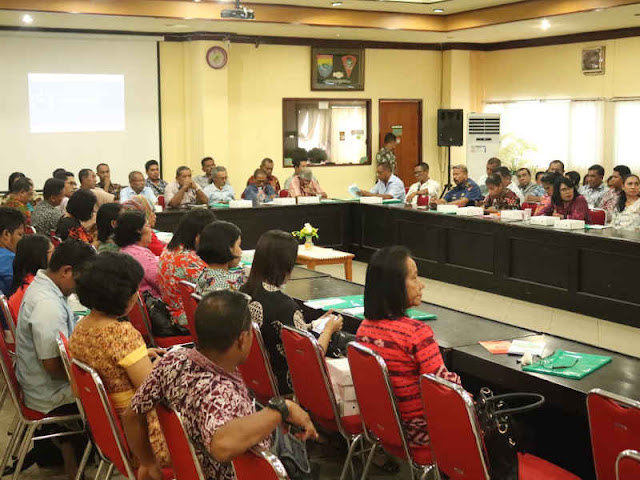 Pemkot Ambon Gelar Workshop Menuju Desa Mandiri Pengolahan Sampah