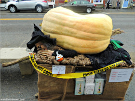 Calabazas Decoradas para Halloween: Accidente Bruja Aplastada