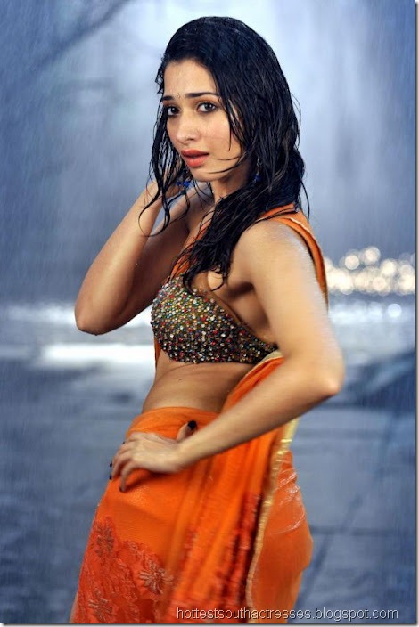 Tamanna Bhatia Hot Pics in Rain 6