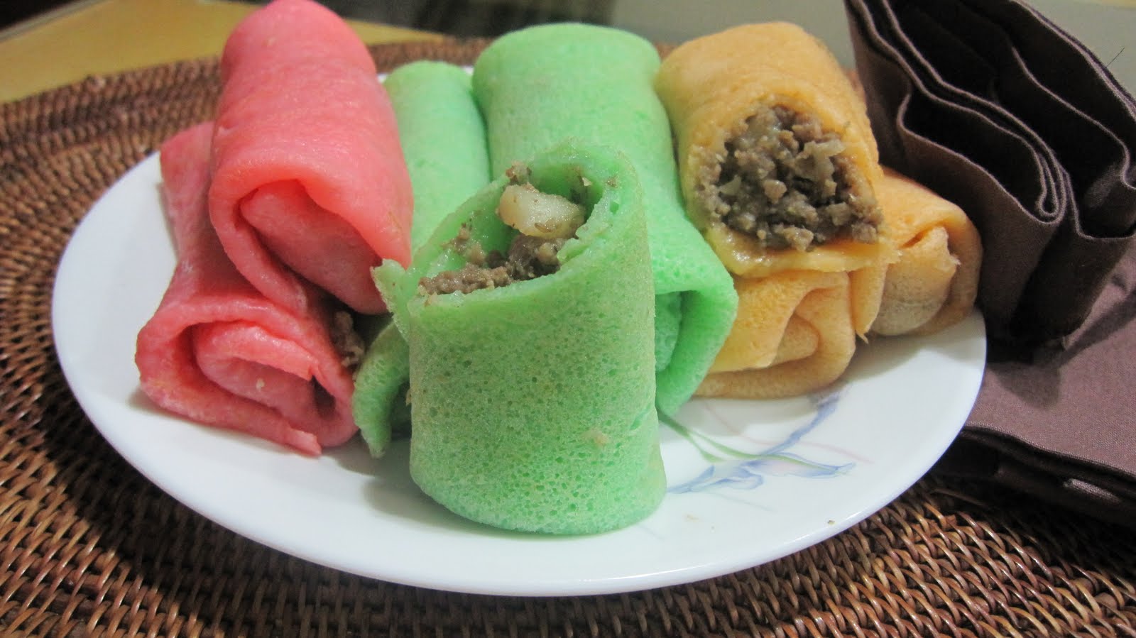 YaN's FaMiLy, FrEns, TrAvEl, AnD fOoD jOuRnAl: Kuih Dadar 