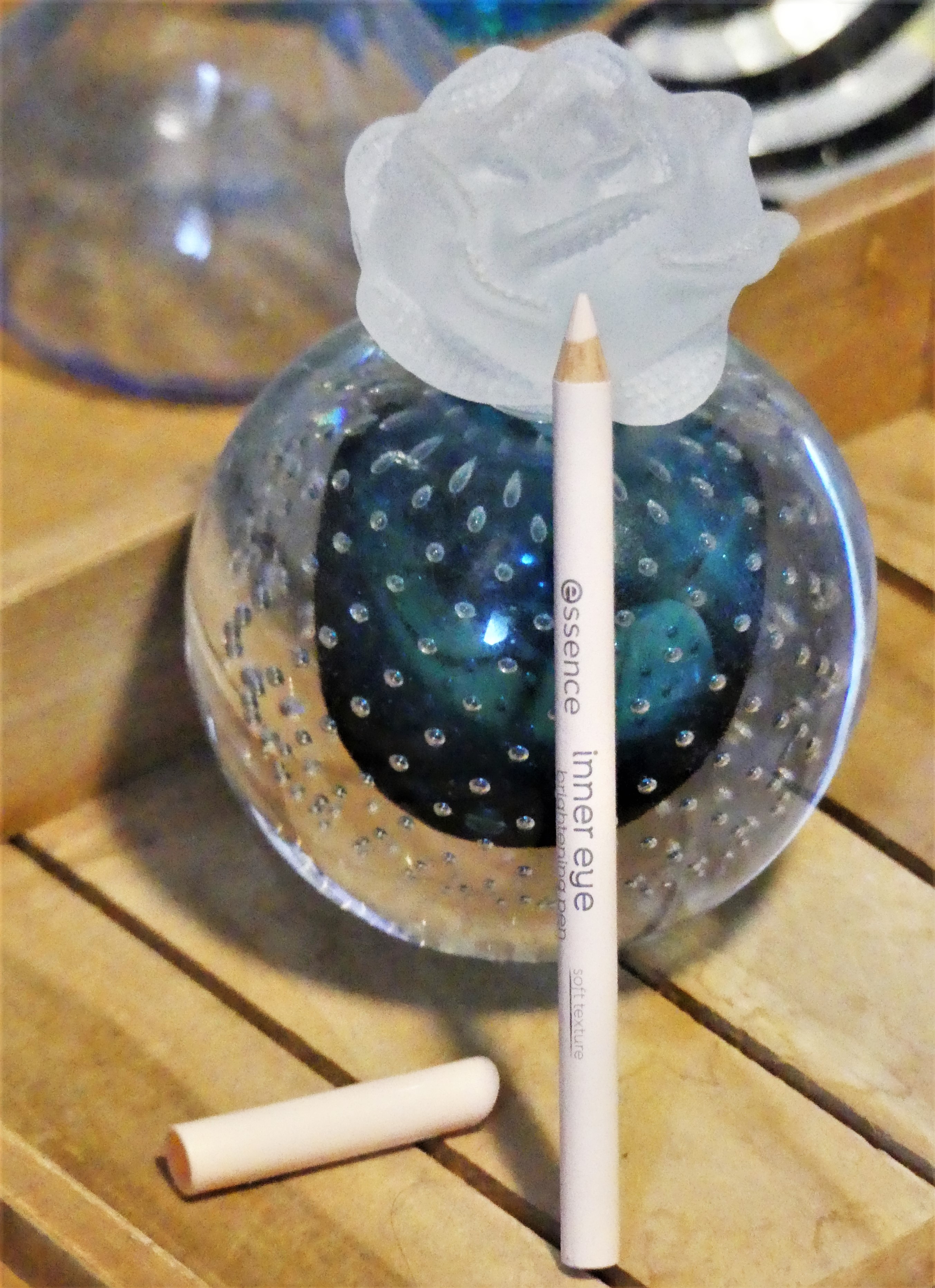 Essence Inner Eye Brightening Pen