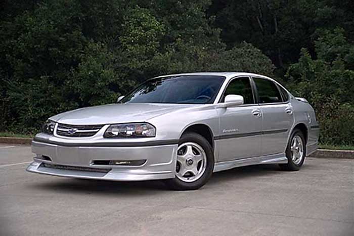 O maior dos Chevy voltou a se chamar Impala em 2000 e hoje disp e de motores 