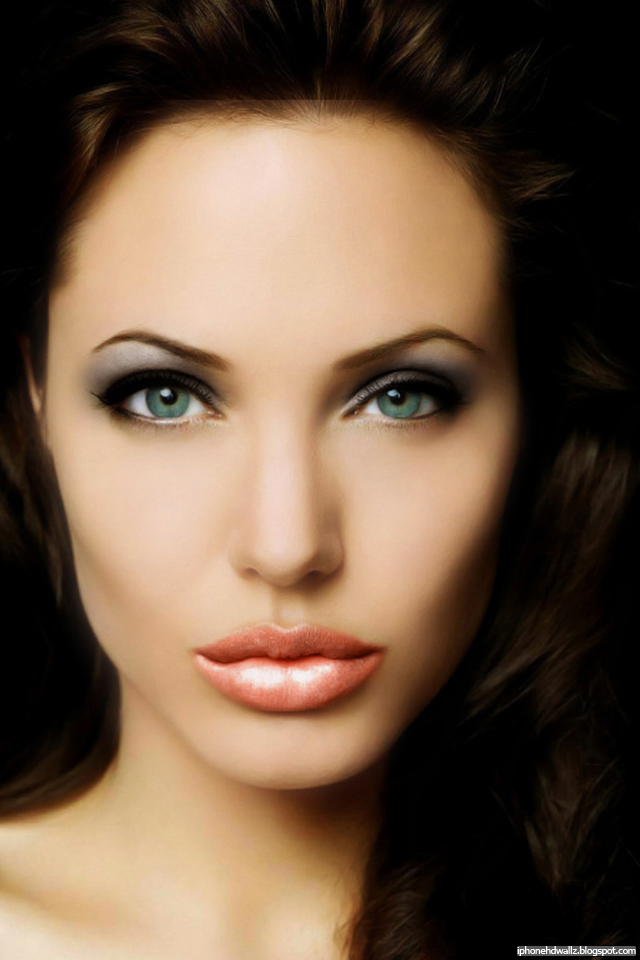 Angelina Jolie pictures