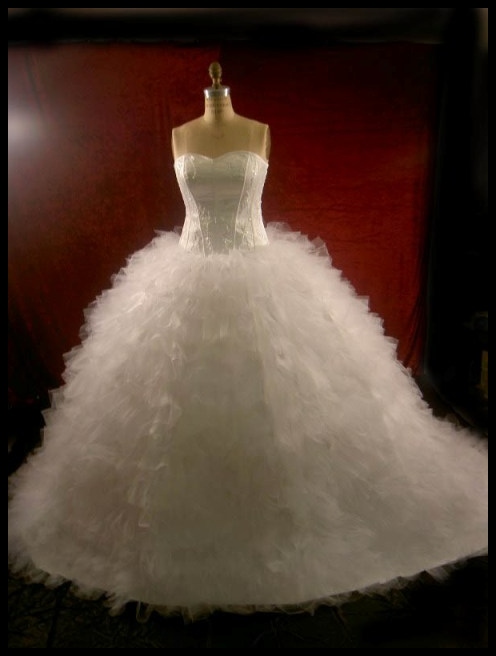 Puffy White Wedding Dress Designs Ideas Posted by Unknown at 241 PM