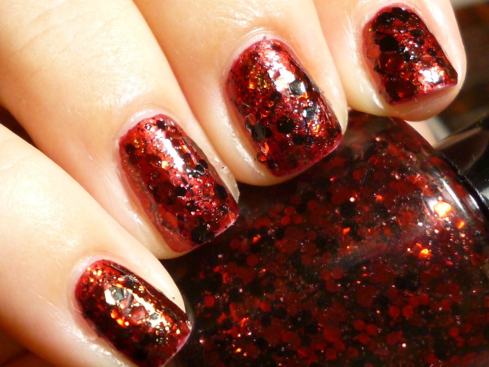 Nail Polish Anon: All That Glitters - Plum & Plummer and ...