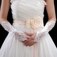 http://www.ddesigns.in/products/bridal-makeup.html