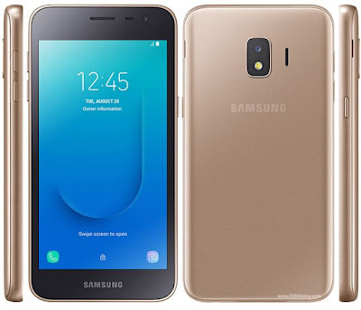 POJOK INFO - Samsung Galaxy J2 2018 memang menjadi salah satu pilihan menarik untuk ponsel dengan harga murah dibawah 2 jutaan. Samsung dalam tahun 2018 ini mengeluarkan produk Galaxy J2 dengan dua pilihan, yaitu Samsung Galaxy J2 Pro dan Samsung Galaxy J2 Core. Keduaq ponsel ini lahir di tahun yang sama, hanya terpaut beberapa bulan saja. Yang pertama kali di rilis adalah Samsung J2 Pro, ponsel ini pertama kali diperkenalkan sekitar awal tahun 2018 atau bulan januari. Kemudian untuk Samsunng Galaxy J2 Core resmi di perkenalkan Samsung sekitar bulan agustus 2018 lalu.    Samsung Galaxy J2 Pro Image : GSM Arena Jika dilihat sekilas, tampilan kedua ponsel ini hampir sama, dari bentuknya kemudian ukuran ponselnya dan sama sama memiliki baterai yang dapat dilepas. Namun jika dilihat secara seksama, kedua ponsel ini memiliki perbedaan yang mencolok, salah satunya dari logo Samsungnya, untuk Galaxy J2 Pro posisi logo Samsung berada dibawah speaker pas disisi atas LCD, lalu untuk Galaxy J2 Core sendiri posisi logo Samsungnya berada tepat dibawah LCD tepat pada posisi home, artinya tombol home hilang dan digantikan dengan logo Samsung.  Samsung Galaxy J2 Core Image : GSM Arena Kemudian melihat pada bagian layar yang digunakan pada kedua ponsel ini, nah untuk Samsung Galaxy J2 Pro sendiri menggunakan tipe layar Super Amoled dengan 16 juta warna, namun untuk Samsung Galaxy J2 Core hanya menggunakan LCD Capacitive touchscreen 16 juta warna, artinya dari segi layar Samsung Galaxy J2 Core berada dibawah Samsung Galaxy J2 Pro, walaupun Samsung Galaxy J2 Pro diperkenalkan lebih dahulu oleh pihak Samsung.  Nah untuk mengetahui spesifikasi lengkap mengenai Samsung Galaxy J2 Pro dan Samsung Galaxy J2 Core, silahkan dapat anda lihat dibawah :   Sumber : GSM Arena Nah bisa dilihatkan untuk spesifikasi detailnya, jadi silahkan anda pilih yang sesuai kebutuhan dan pas dikantong. Dari segi harga memang berbeda, Galaxy J2 Pro lebih mahal di bandingkan dengan Galaxy J2 Core. Namun untuk mendapatkan spesifikasi lebih unggul gapapa kali ya bayar lebih. Nah itulah informasi mengenai spesifikasi lengkap Samsung Galaxy J2 Pro dan Galaxy J2 Core 2018. Semoga dapat bermanfaat dan terima kasih sudah mampir.