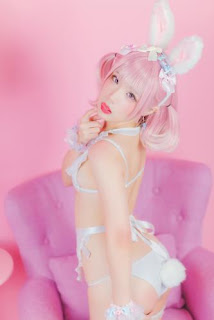[Cosplay] Mime 弥美 – 白粉色兔女郎