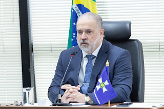 augusto aras PGR brasil bolsonaro ministério público