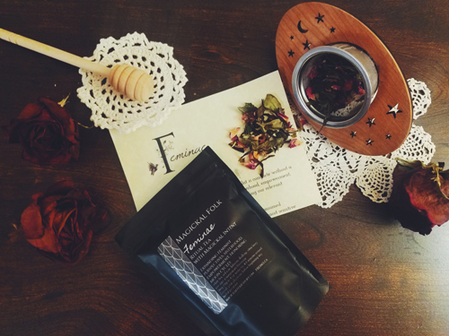 Magickal Folk Box Review: November: Feminae Tea Ritual Kit