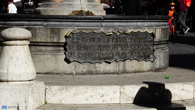 Plaza del Torico, fuente. Teruel