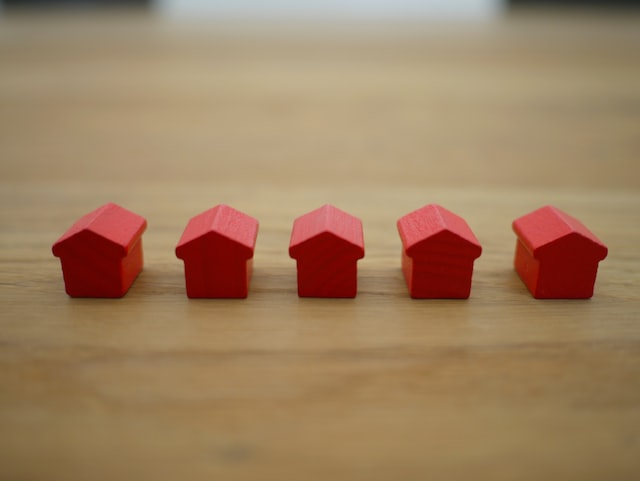 Red tiny wooden houses.