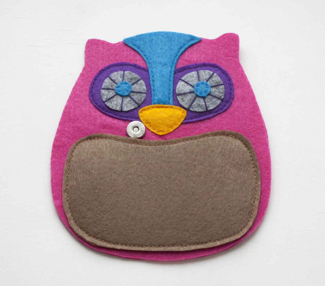 Cute Handmade Owl Zipper Wallet Coin Purse Pattern. DIY Step-by-Step Tutorial Instruction. 