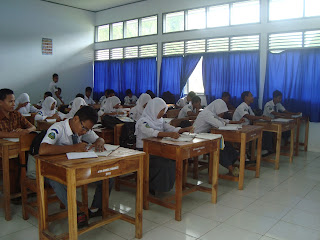 proses pembelajaran pada kelas X TKJ A SMKN 2 SIMBANG MAROS