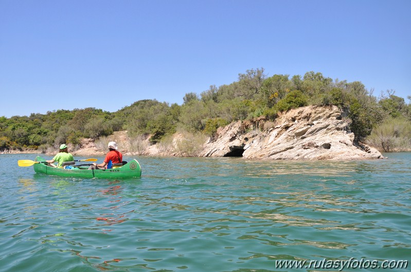 Embalse de los Hurones en Kayak