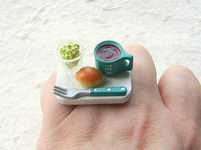 Creative Delicious Dishes in Fingers Seen On www.coolpicturegallery.us