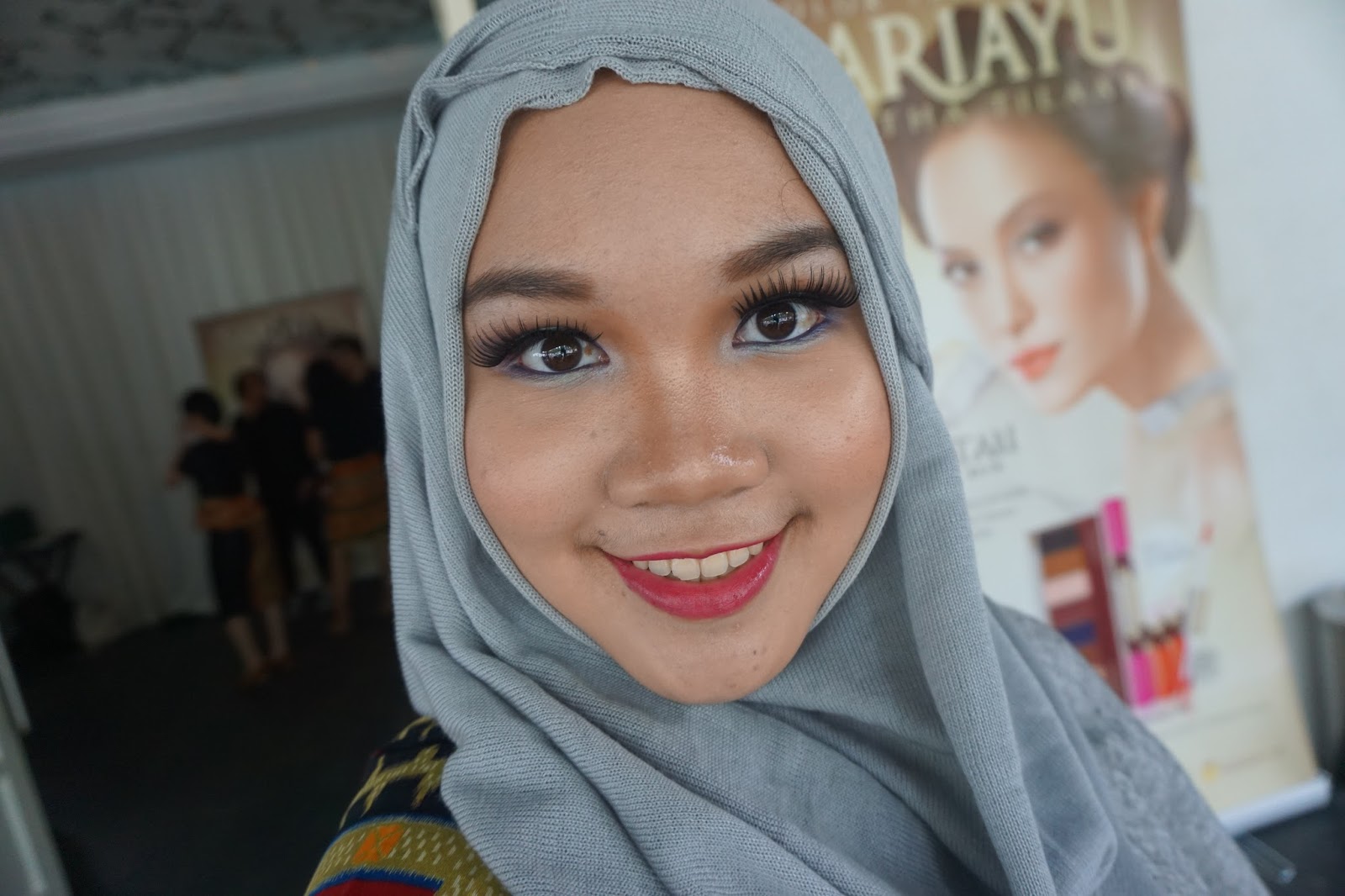 Discover Beauty With Putri SariAyu Trend 2016 Inspirasi Warna Krakatau
