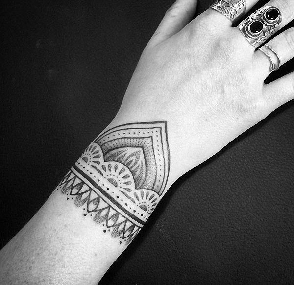 este_ornamentais_dotwork_design