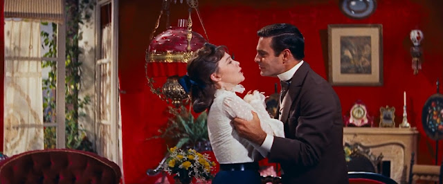 Gaston (Louis Jourdan) is shocked to discover that he has feelings for young Gigi (Leslie Caron).