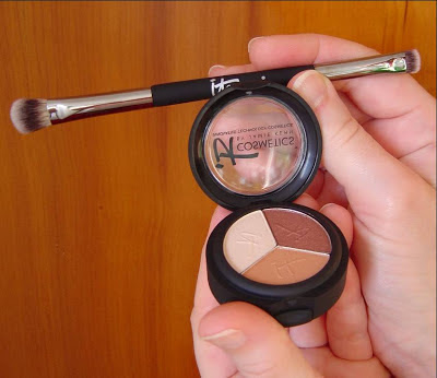  IT Cosmetics Luxe High Performance Eye Shadow Trio (Pretty in Amber) and No-Tug Heavenly Luxe Dual Eyeshadow Brush.jpeg