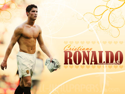 Sports Wallpaper 1024 768 - Football Hot Cristiano Ronaldo Takes His Shirt Off