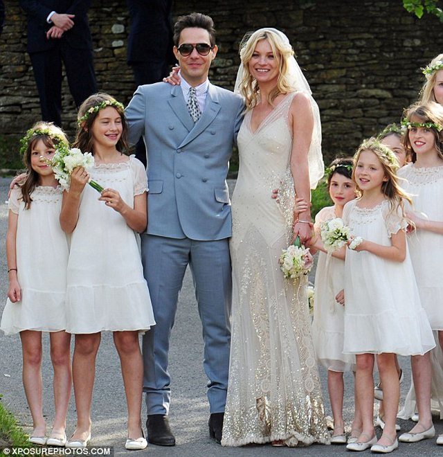  Picture Perfect Kate Moss Wedding Of course a model looks this good