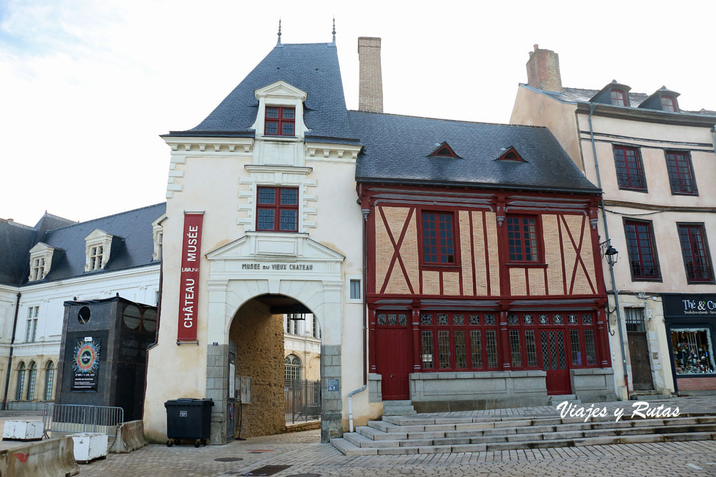 Castillo antiguo de Laval