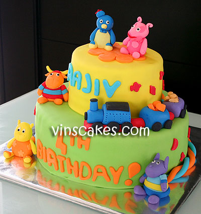 Train Birthday Cake on Vin S Cakes   Birthday Cake   Cupcake   Wedding Cupcake   Bandung