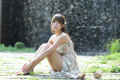 Heo-Yun-Mi-Strapless-Dress-22-very cute asian girl-girlcute4u.blogspot.com