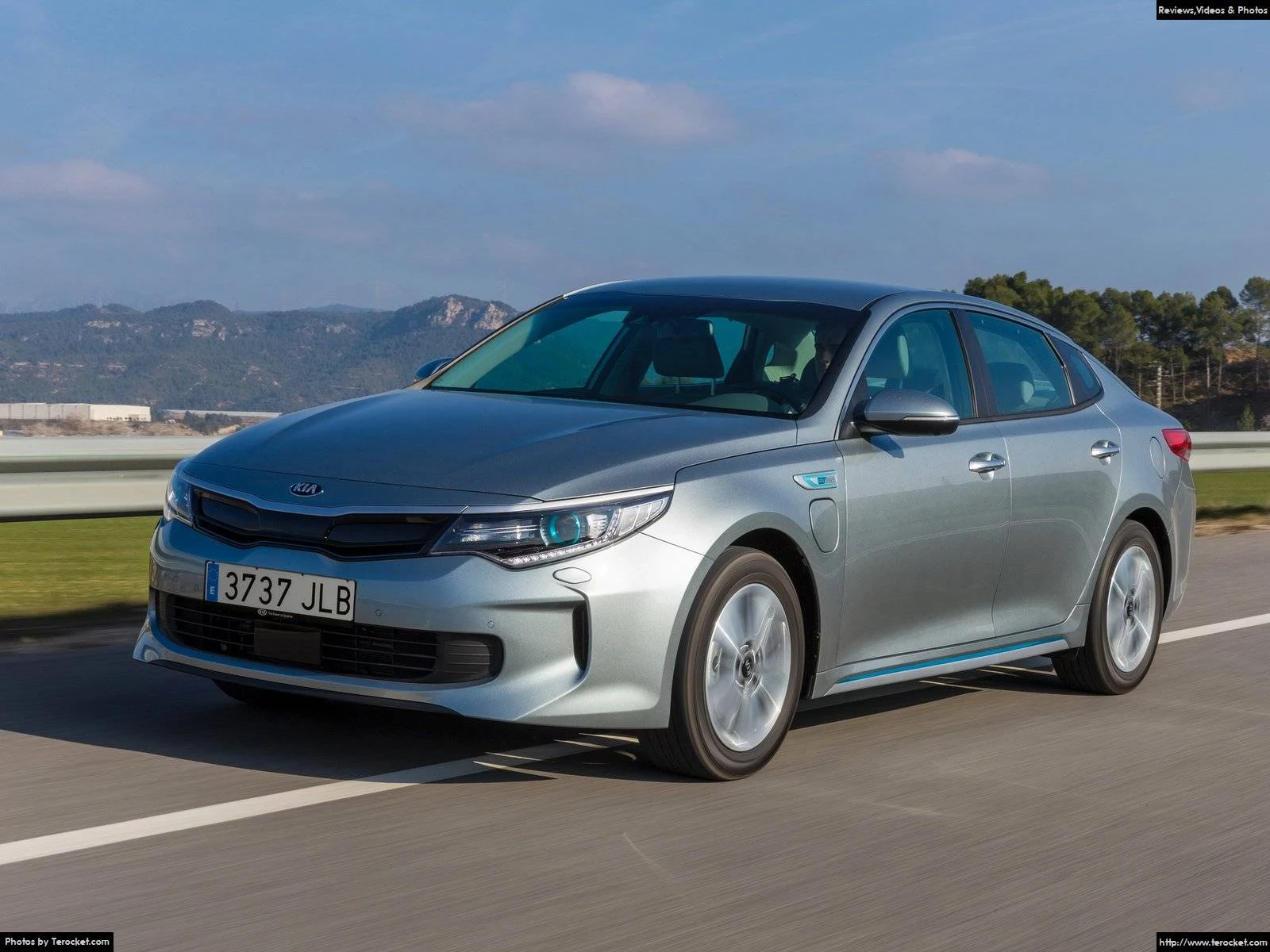 Hình ảnh xe ô tô Kia Optima Plug-In Hybrid EU-Version 2017 & nội ngoại thất